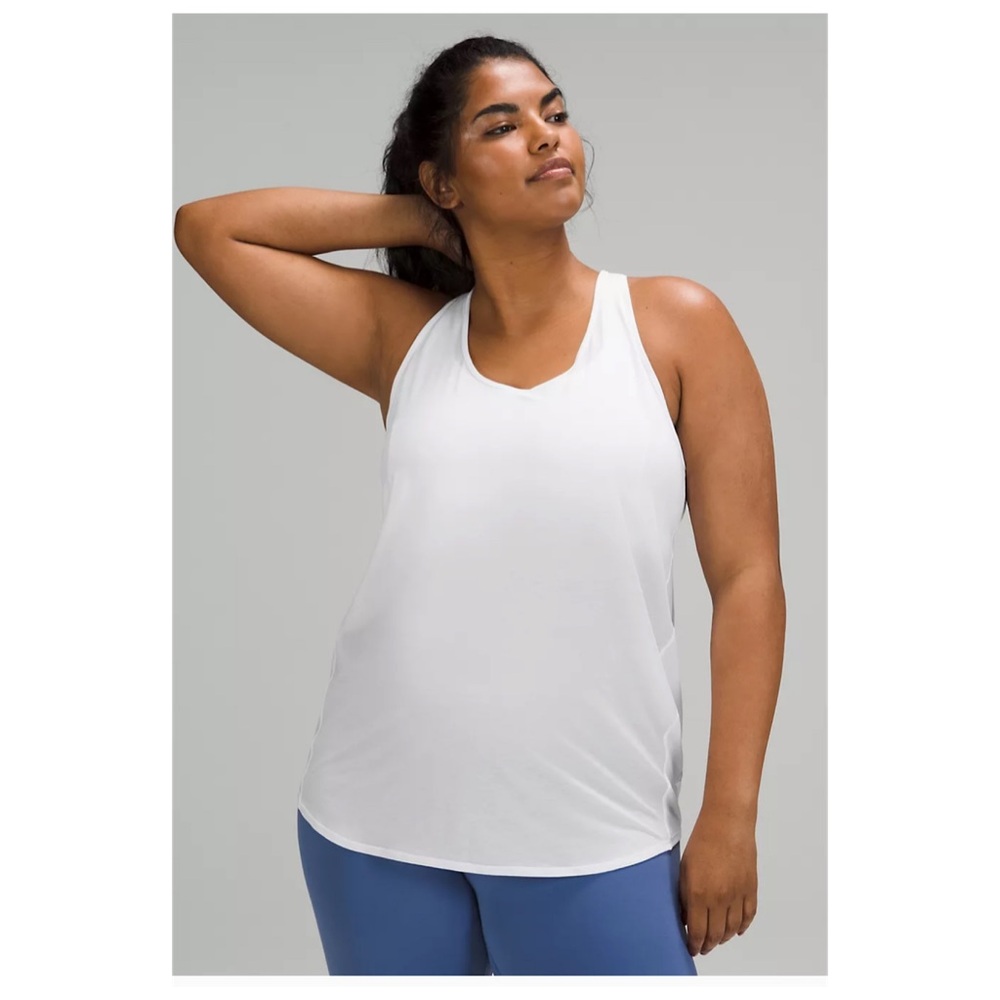 Lululemon Essential Tank Pleated NWT size 4